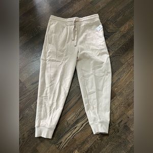 Unisex jogger style sweatpants